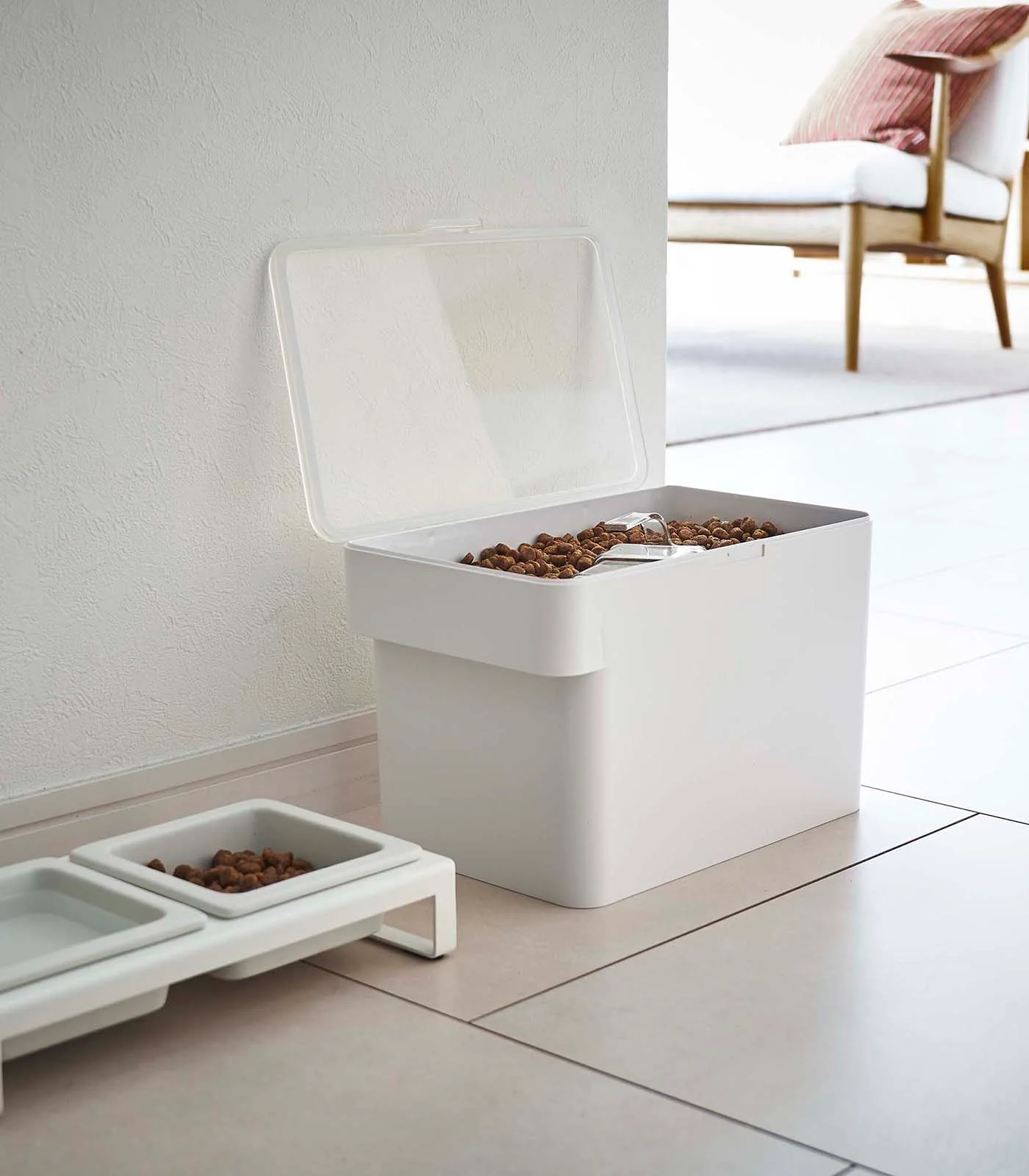 Airtight Pet Food Container - Three Sizes - Image 17