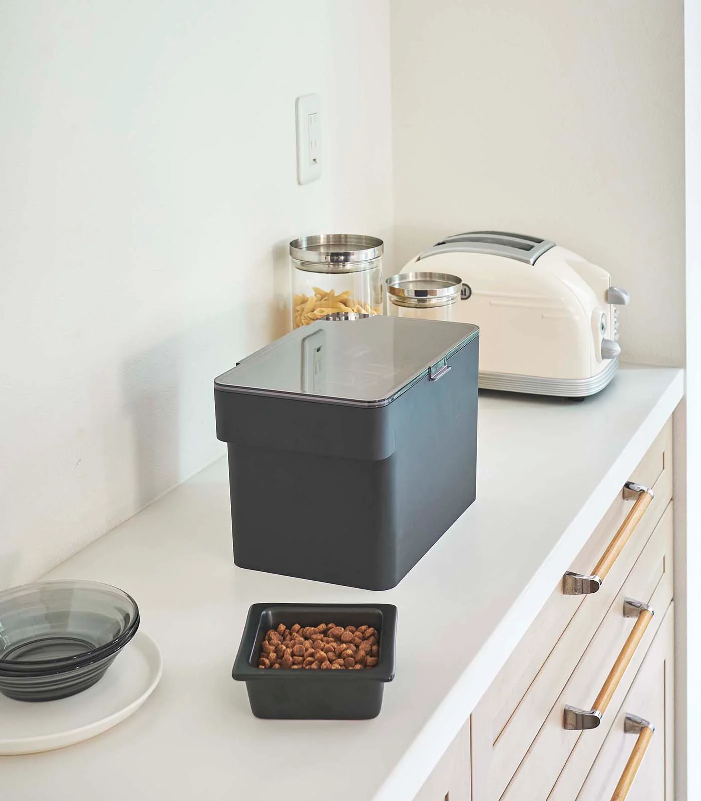 Airtight Pet Food Container - Three Sizes - Image 23