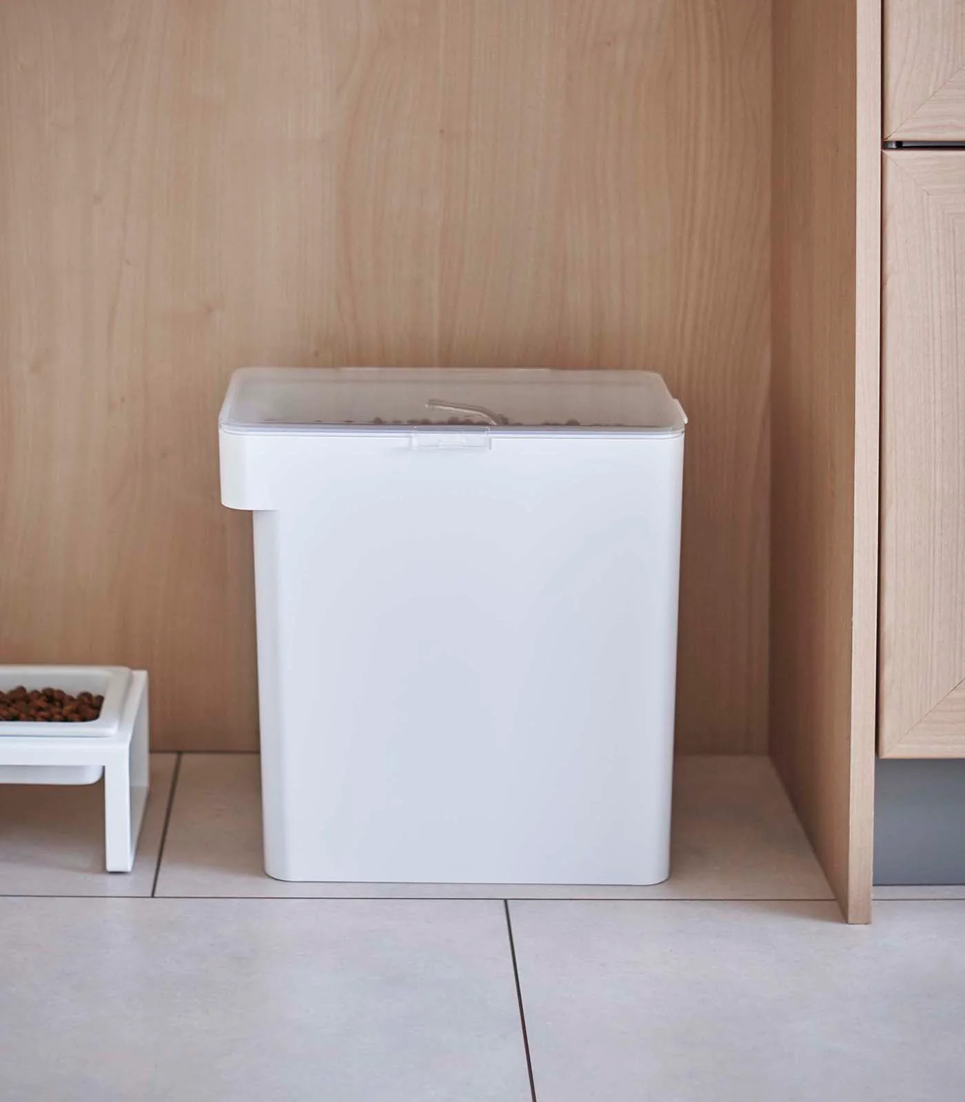 Airtight Pet Food Container - Three Sizes - Image 31