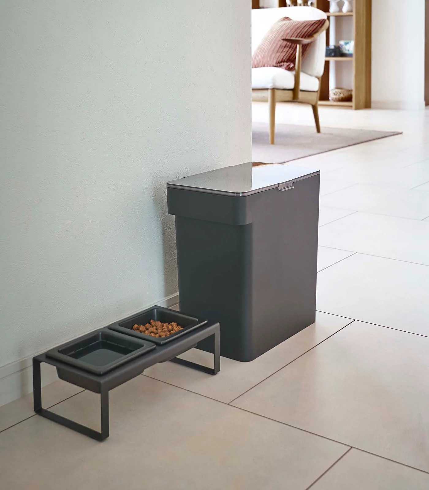 Airtight Pet Food Container - Three Sizes - Image 42