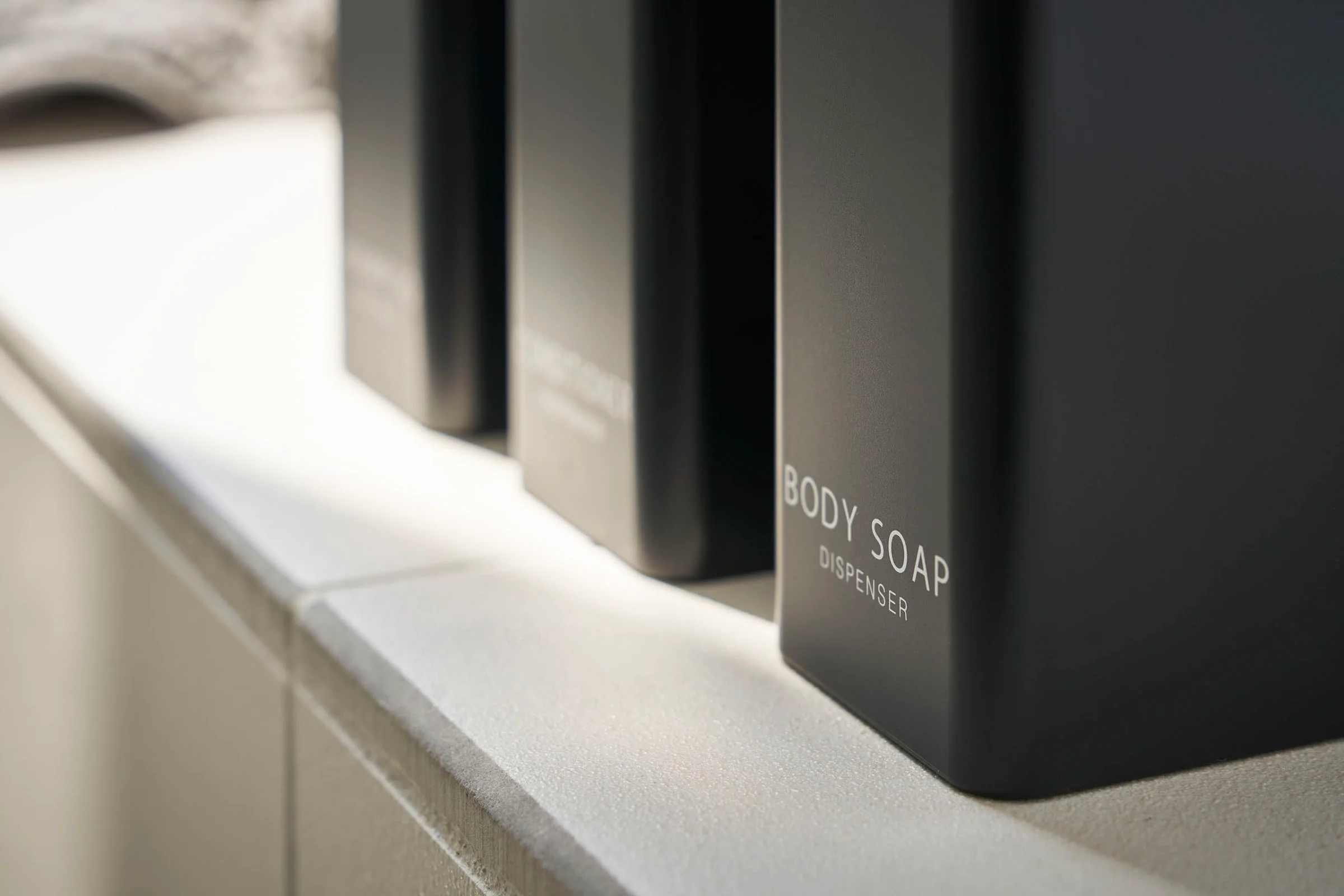 Rectangle Dispenser Bundle - Shampoo, Conditioner, and Body Soap - Image 5