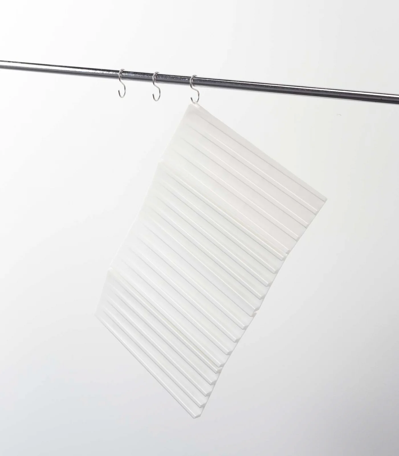 Folding Dish Drainer Mat & Trivet - Silicone - Image 4