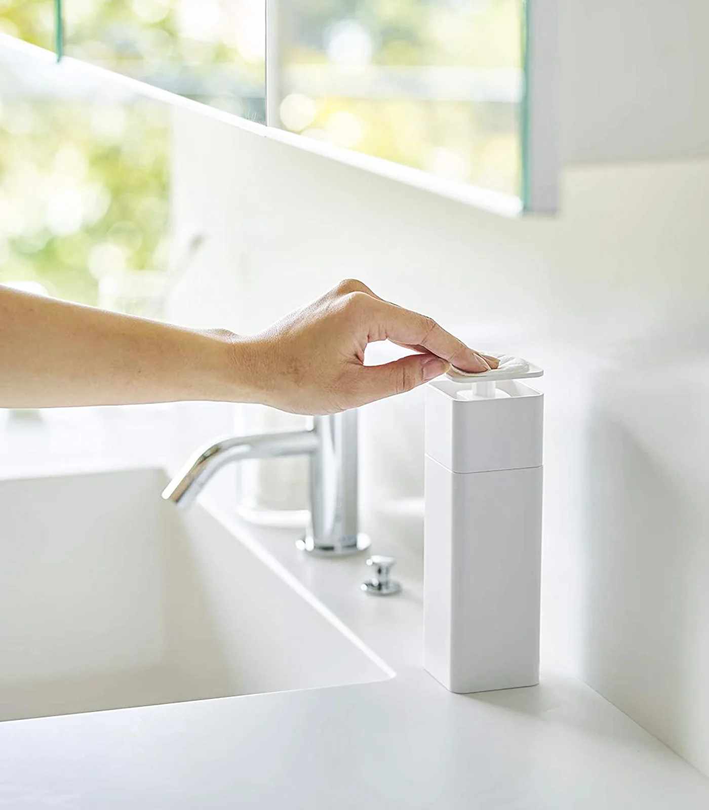 Push Soap Dispenser - Image 4