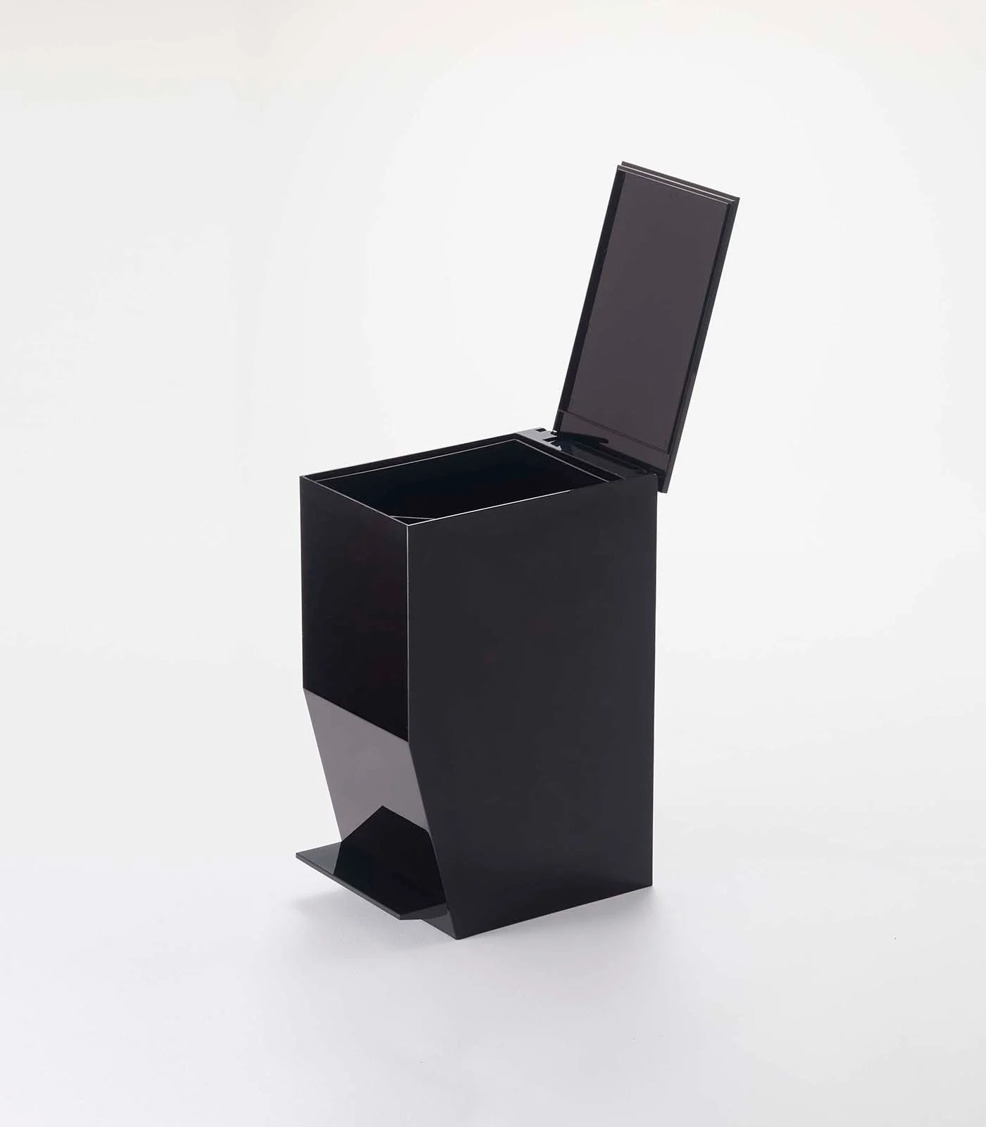 Step Trash Can - Image 8